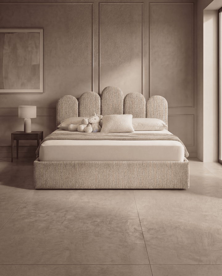 The Lola Bed
