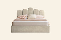 The Lola Bed
