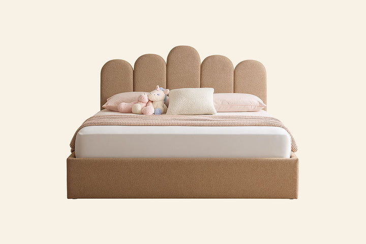 The Lola Bed