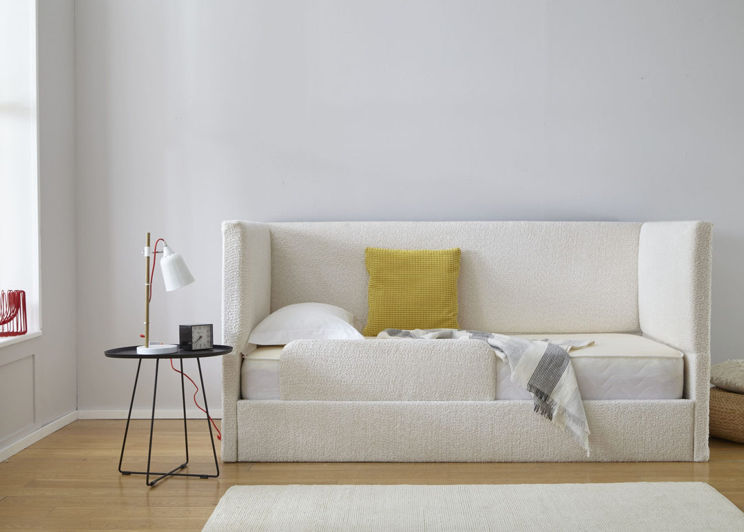 The Chantilly + Barrier