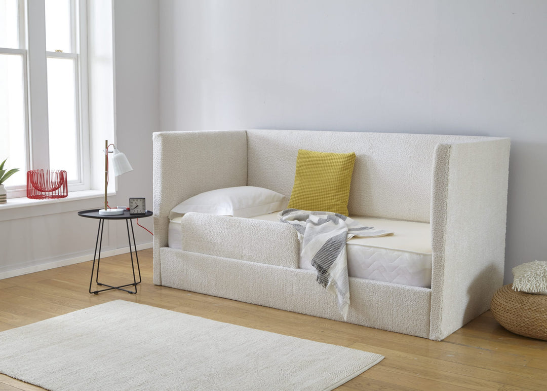 The Chantilly + Barrier