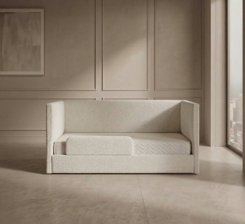 The Chantilly + Barrier - alternate view