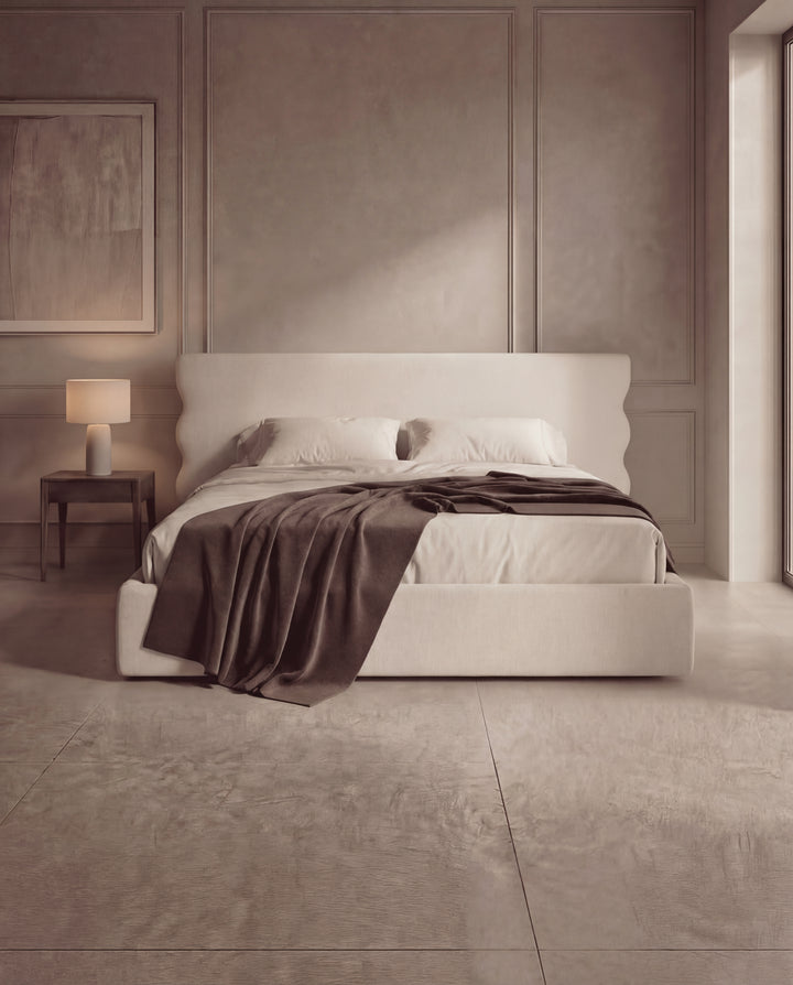 The Mia Bed