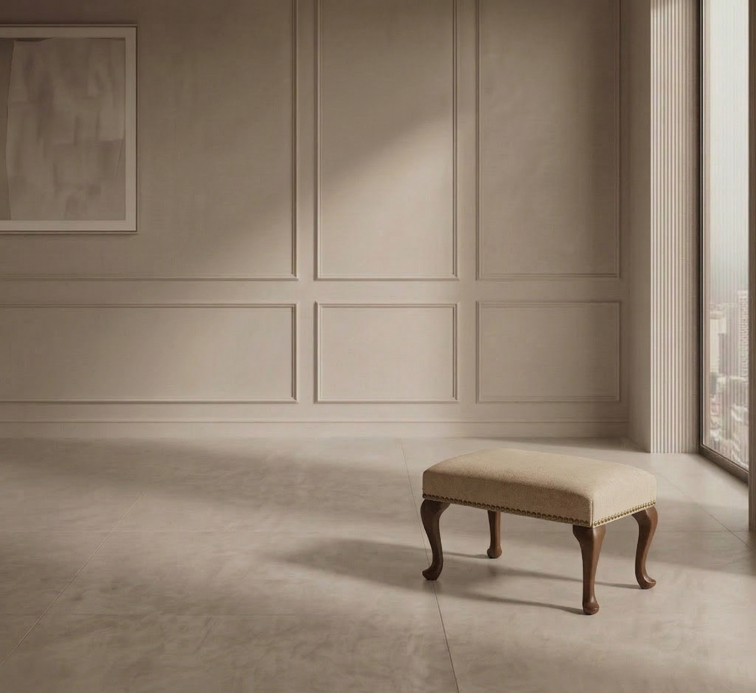 The Sheraton Footstool