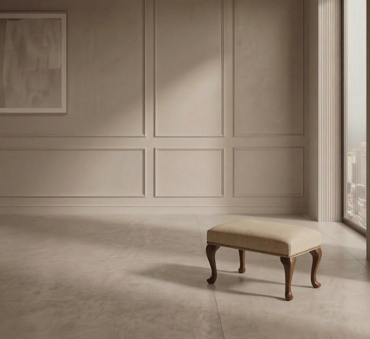 The Sheraton Footstool